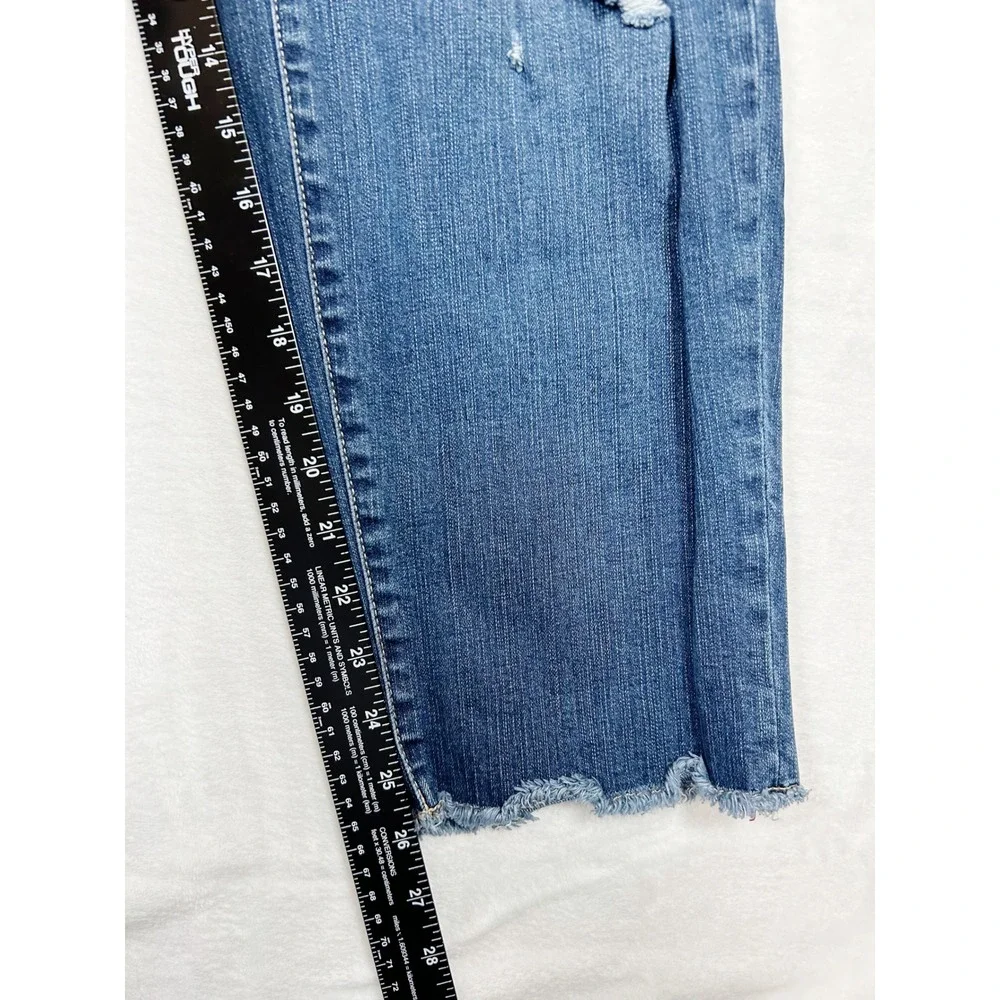 Torrid Crop Boyfriend Jeans Vintage Stretch Distressed Raw Hem Blue Size 20